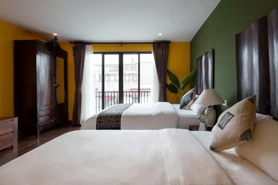 아파트 — Centraltique Downtown - Bespoke Colonial House Near Hoan Kiem Lake